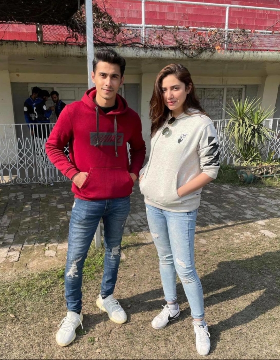 Exclusive: Exciting details on Mahira Khan and Nina Kashif’s ‘Baarwan Khiladi’