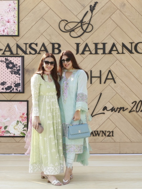 ‘Tis the season for lawn! Inside Ansab Jahangir’s Lawn 2021 Launch Party!