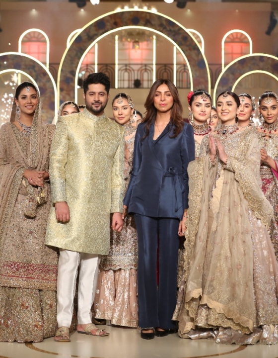 Timelessness at Bridal Couture Week: ‘Zeenat’ by Umsha by Uzma Babar
