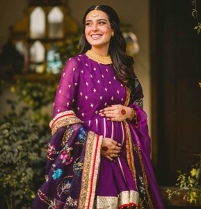 Are bespoke text and images going to be all the rage in Pakistani couture?