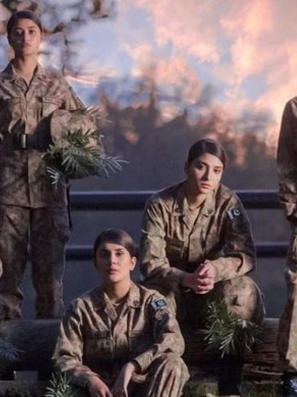 First Episode Review: Sinf e Aahan Embarks on a Journey of Glory and Empowerment