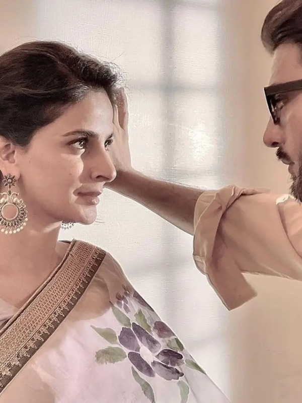 Tumhare Husn Ke Naam – purely for the romantic at heart