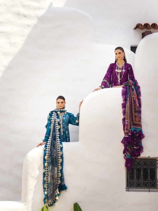 Neroli by Annus Abrar: A Harmony of Contemporary and Traditional Lawn!