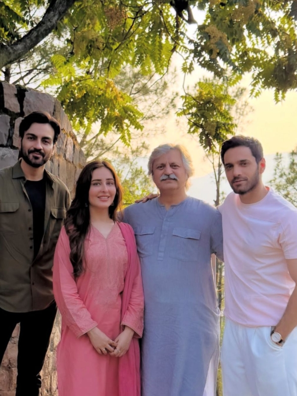 Behind the scenes on the set of Jinn Ki Shadi Unki Shadi, with director Saife Hasan
