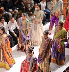 Laam Fashion Week’s Kaleidoscopic Karachi – when Karachi took the Fashion Stage