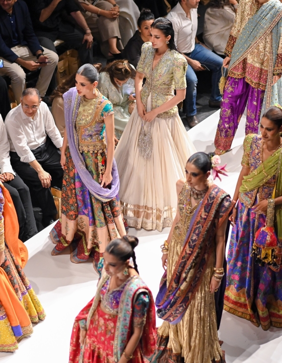 Laam Fashion Week’s Kaleidoscopic Karachi – when Karachi took the Fashion Stage